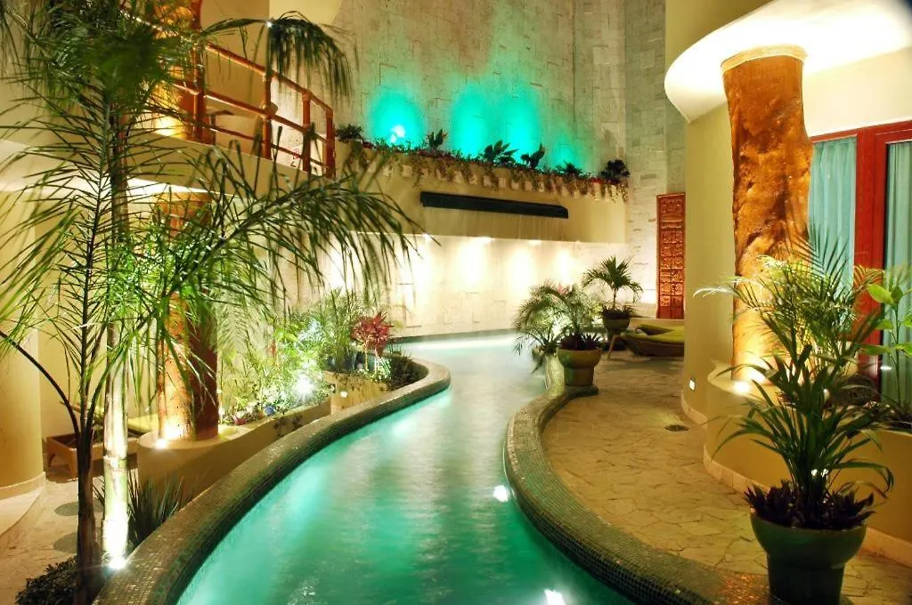 Maya Villa Condo Hotel elérhetőségei