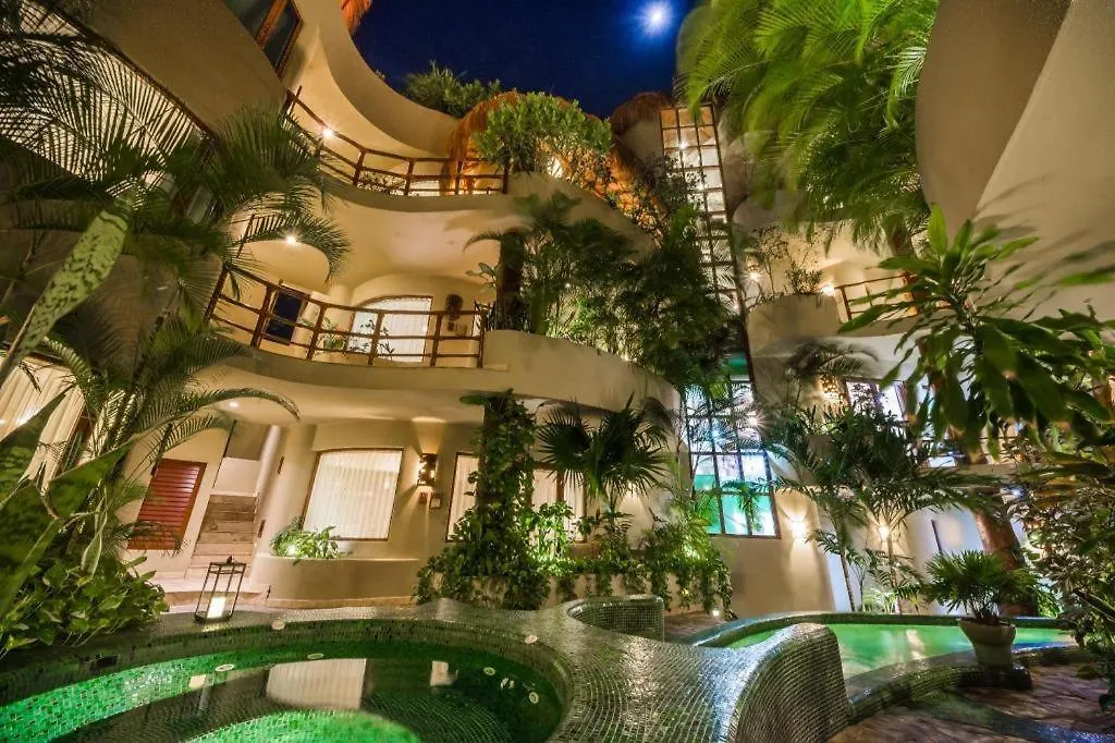 Maya Villa Condo Hotel 普拉亚卡门
