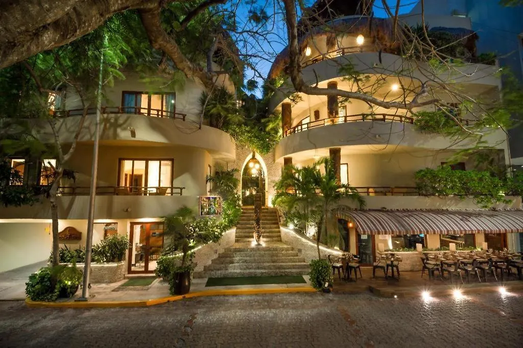 Maya Villa Condo Hotel Playa del Carmen 4*,