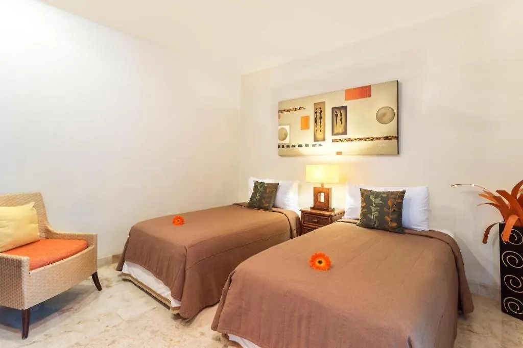 Maya Villa Condo Hotel Playa del Carmen Mexikó